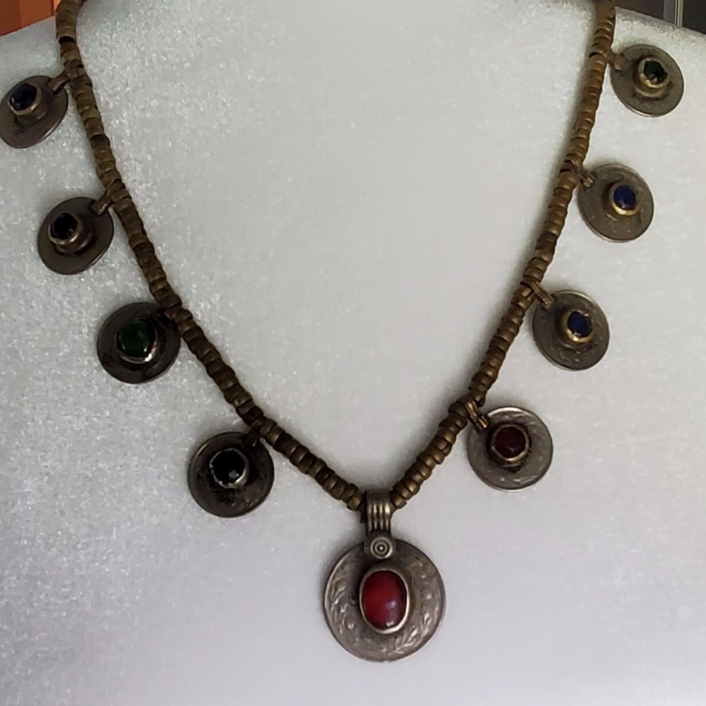 Necklace, artisan